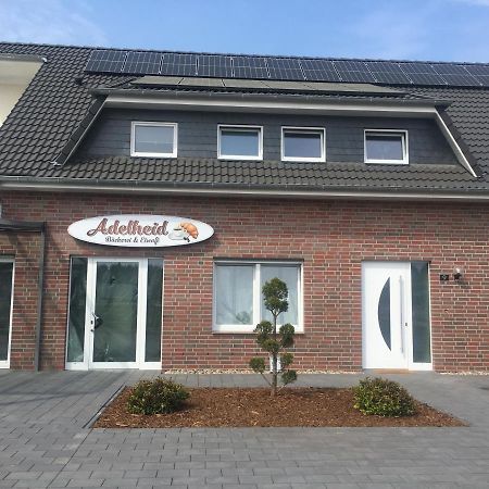Gaeste Und Messezimmer Adelheidsdorf Buitenkant foto